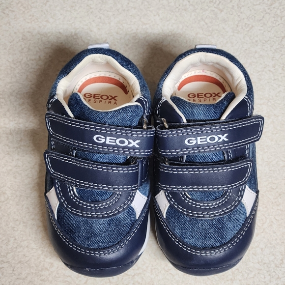 NWOT Geox B Each Respira sneakers  US Size 4.5  Color Navy - Picture 10 of 13